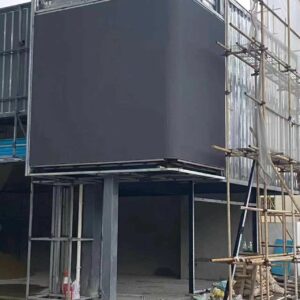 Outdoor led screen